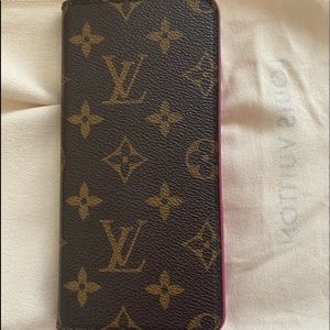 Louis Vuitton Monogram iPhone 7 Plus Folio Case